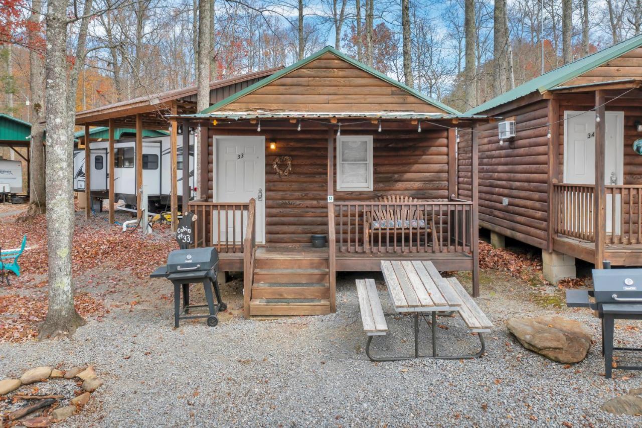 Arrow Creek Camp And Cabins Gatlinburg Exterior photo